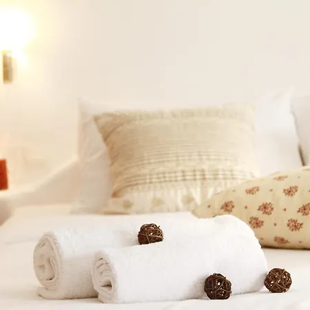 Guest house The Fisherman's House Santorini 3*