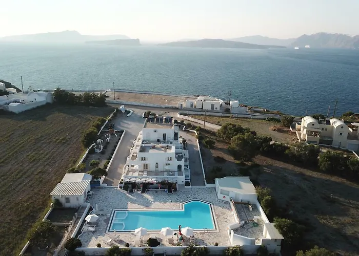 The Fisherman's House Santorini 4*